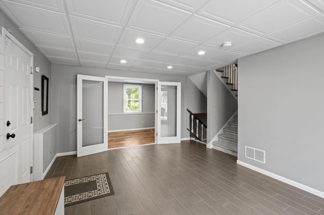 13500 Clinton Place, Burnsville, MN 55337