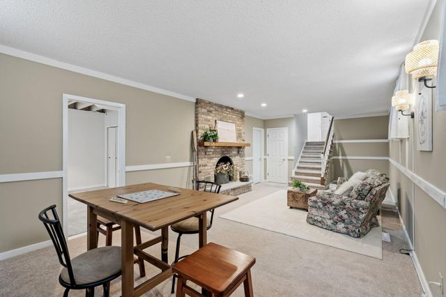 13500 Clinton Place, Burnsville, MN 55337