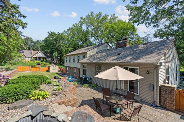 13500 Clinton Place, Burnsville, MN 55337
