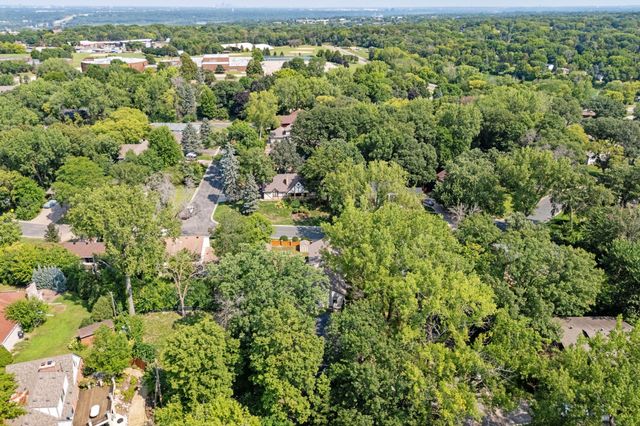 13500 Clinton Place, Burnsville, MN 55337