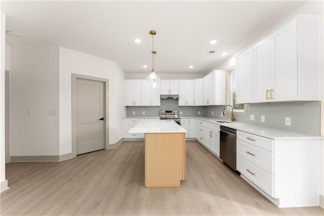 403 Magnolia Avenue, Jefferson, GA 30549