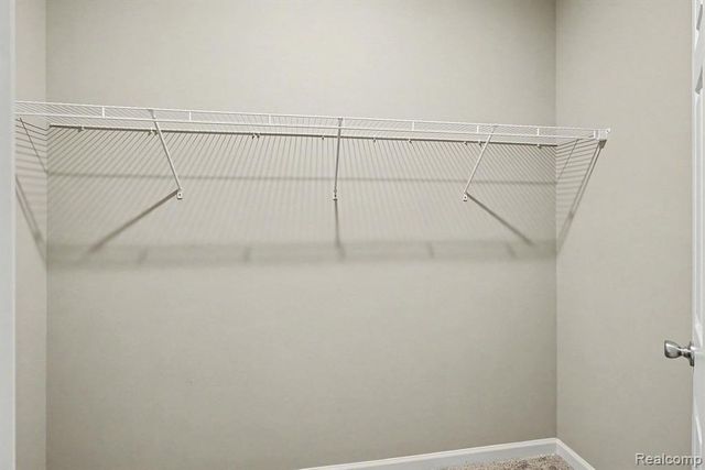 366 Dorchester Drive, Howell, MI 48855