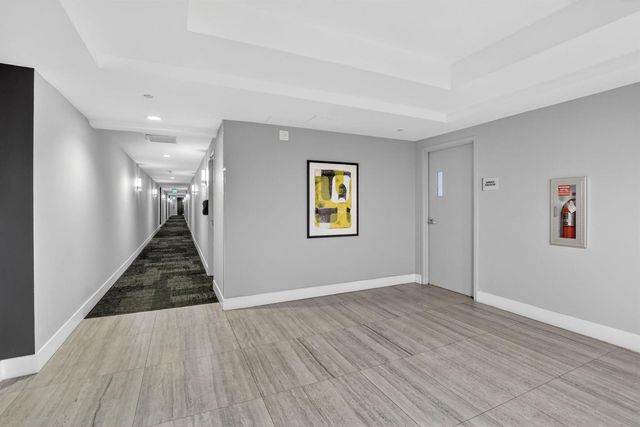 140 S Dixie Highway 819, Hollywood, FL 33020