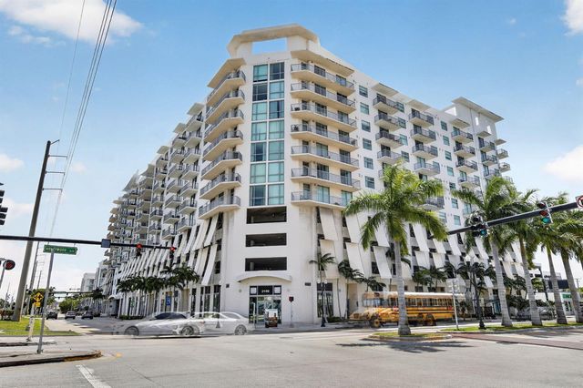 140 S Dixie Highway 819, Hollywood, FL 33020