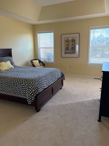 1625 E Woodbrook Ln, Derby, KS 67037