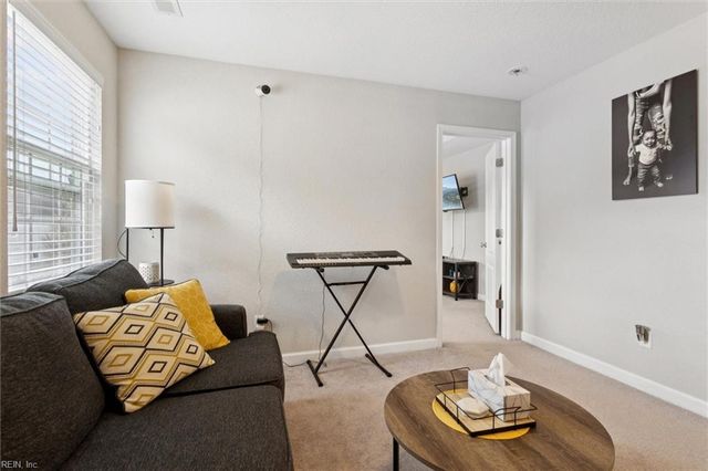 248 Harmony DR, Portsmouth, VA 23701