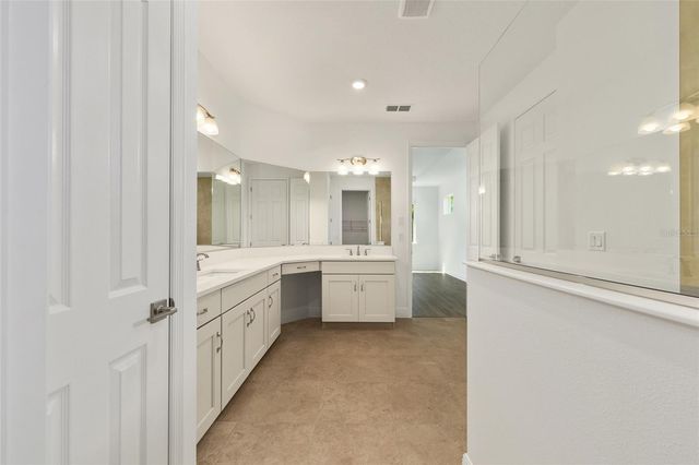 10529 SW 96TH LANE ROAD, Ocala, FL 34481