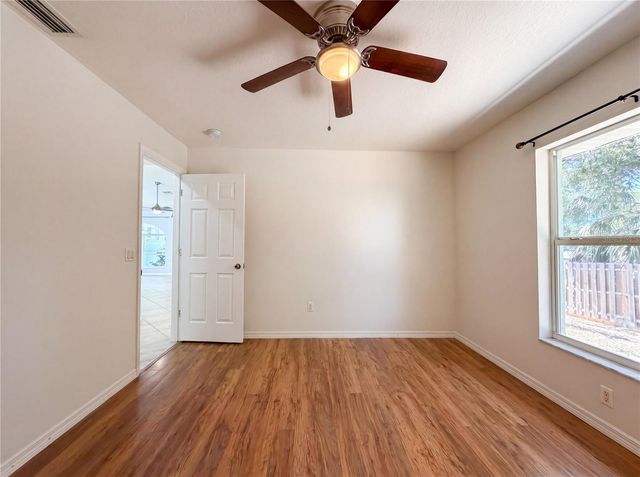 212 WASHINGTON AVENUE, Osprey, FL 34229