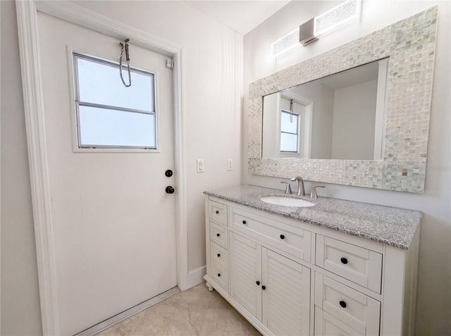 212 WASHINGTON AVENUE, Osprey, FL 34229