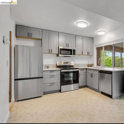 341 Inverness Drive, Vallejo, CA 94589