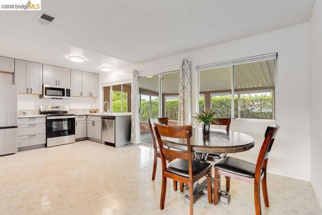 341 Inverness Drive, Vallejo, CA 94589