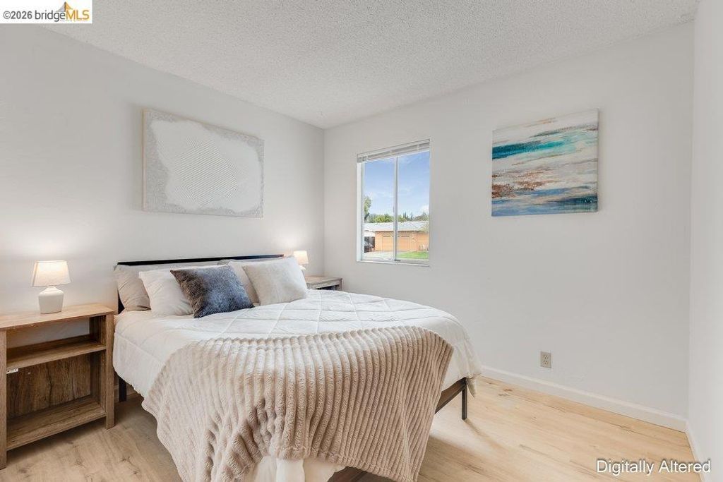 Image 12 of property listing at 341 Inverness Drive, Vallejo, CA 94589
