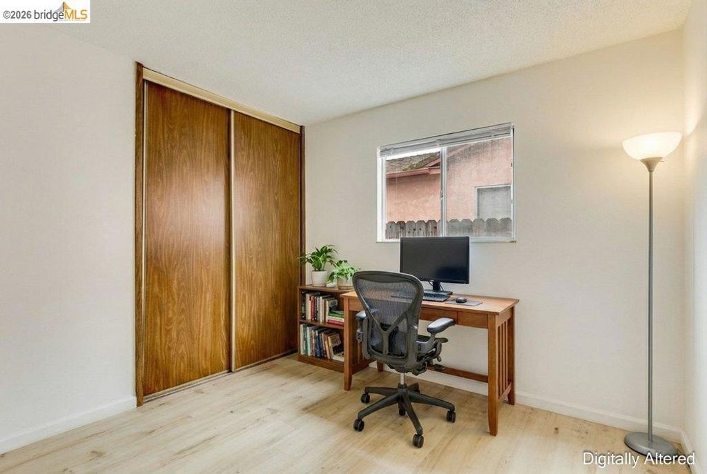 Image 15 of property listing at 341 Inverness Drive, Vallejo, CA 94589
