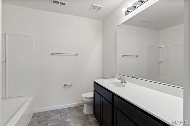 1567 Salerno Drive, St Louis, MO 63133