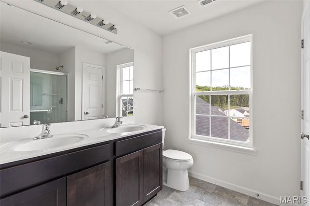 1567 Salerno Drive, St Louis, MO 63133