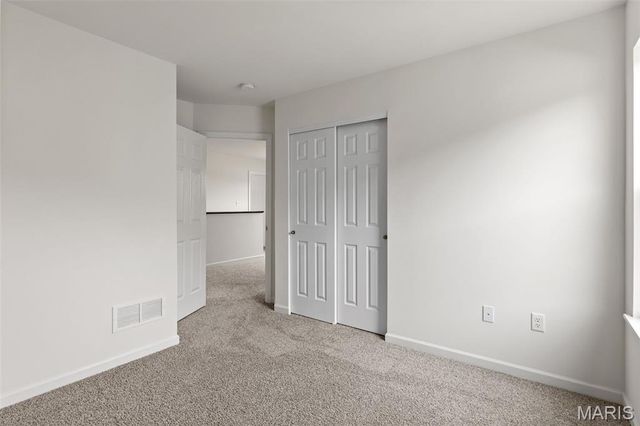 1567 Salerno Drive, St Louis, MO 63133