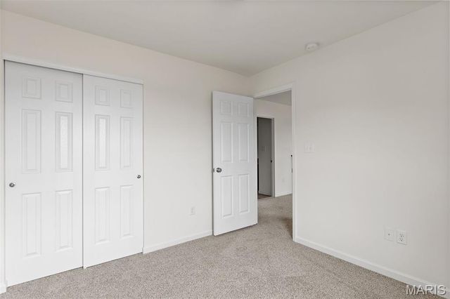 1567 Salerno Drive, St Louis, MO 63133