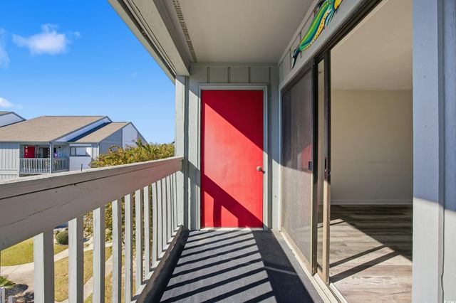 7700 Porcher Dr Apt 3305, Myrtle Beach, SC 29572