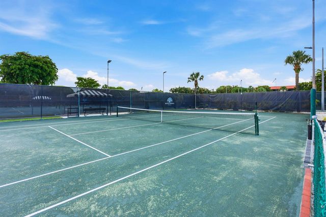 10110 Cedar Point Boulevard 206, Boynton Beach, FL 33437