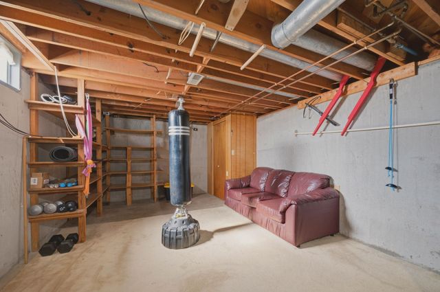 1138 N Sheridan St, Wichita, KS 67203