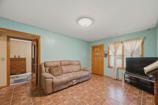 1138 N Sheridan St, Wichita, KS 67203