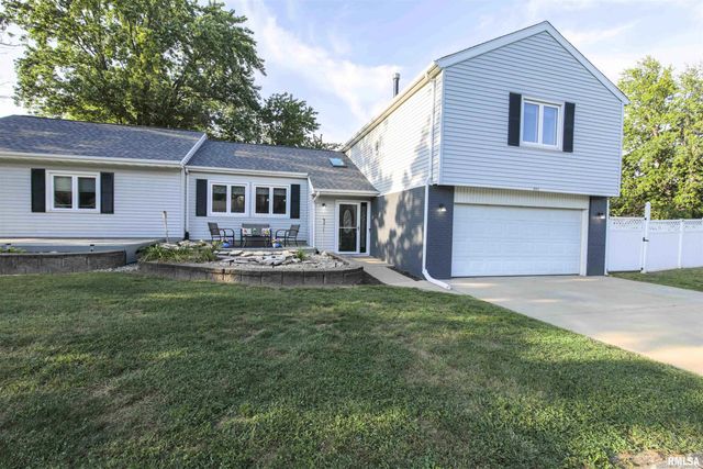 713 GRANDVIEW Way, Germantown Hills, IL 61548