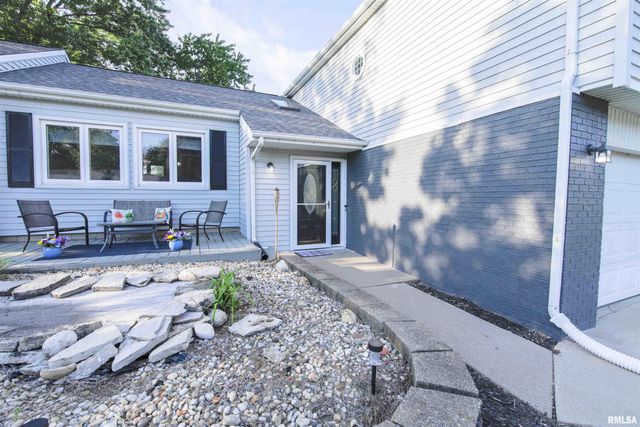 713 GRANDVIEW Way, Germantown Hills, IL 61548