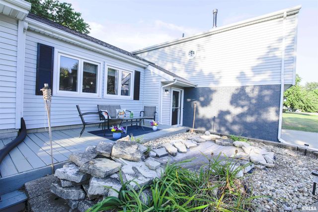 713 GRANDVIEW Way, Germantown Hills, IL 61548