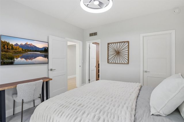 830 Greensward Court 106-H, Delray Beach, FL 33445