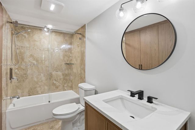830 Greensward Court 106-H, Delray Beach, FL 33445