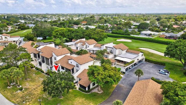 830 Greensward Court 106-H, Delray Beach, FL 33445