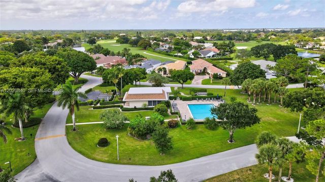 830 Greensward Court 106-H, Delray Beach, FL 33445