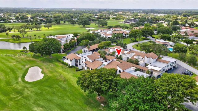 830 Greensward Court 106-H, Delray Beach, FL 33445