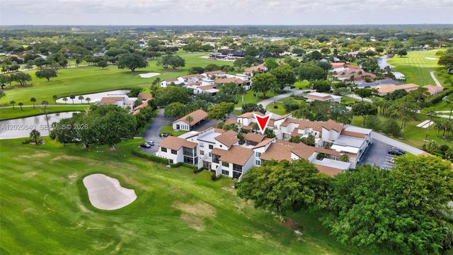 830 Greensward Court 106-H, Delray Beach, FL 33445