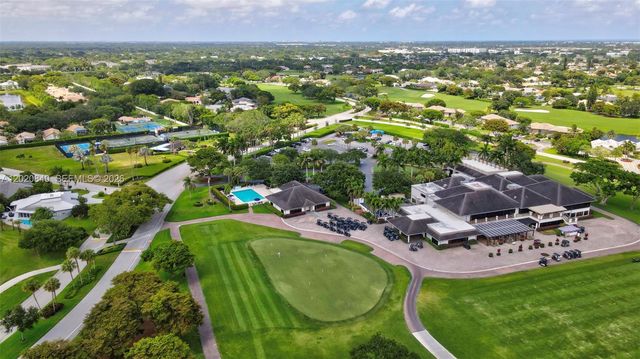 830 Greensward Court 106-H, Delray Beach, FL 33445