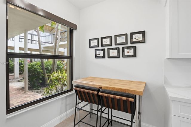 830 Greensward Court 106-H, Delray Beach, FL 33445
