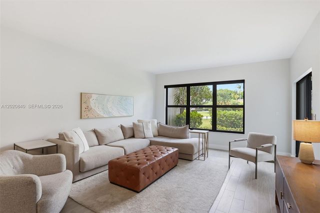 830 Greensward Court 106-H, Delray Beach, FL 33445