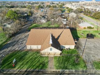 325 S Cowan Avenue, Lewisville, TX 75057