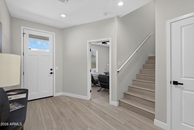 2601 E CLARENDON Avenue 18, Phoenix, AZ 85016