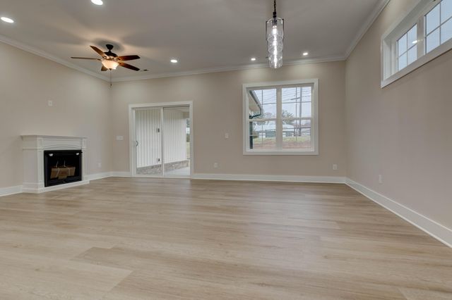 209 Owl Court, Mt Sterling, KY 40353