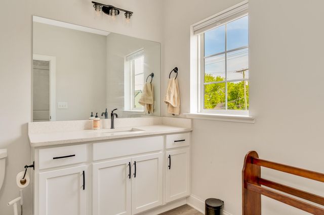 122 E 19th Street, Chattanooga, TN 37408