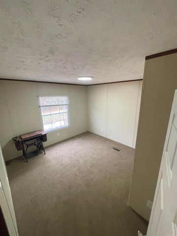 12566 Chambers Road, Bauxite, AR 72011