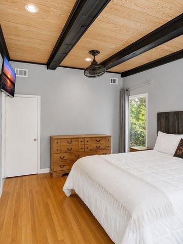 10 Mountain Road, Easton, MA 02356