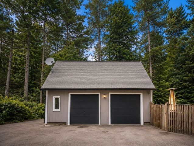 10 Mountain Road, Easton, MA 02356