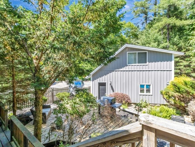 10 Mountain Road, Easton, MA 02356