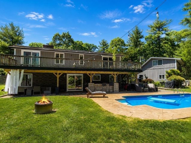 10 Mountain Road, Easton, MA 02356