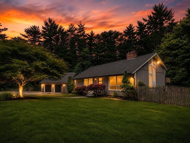 10 Mountain Road, Easton, MA 02356