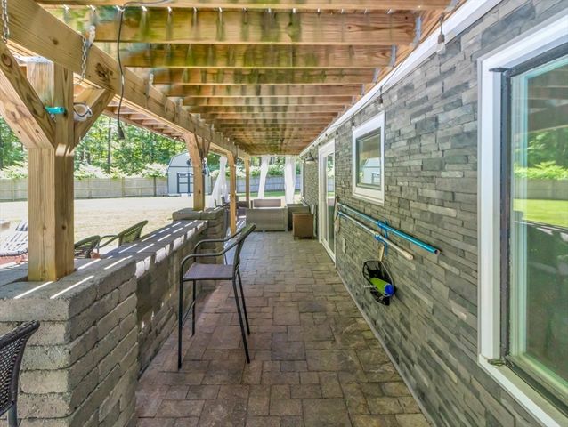 10 Mountain Road, Easton, MA 02356