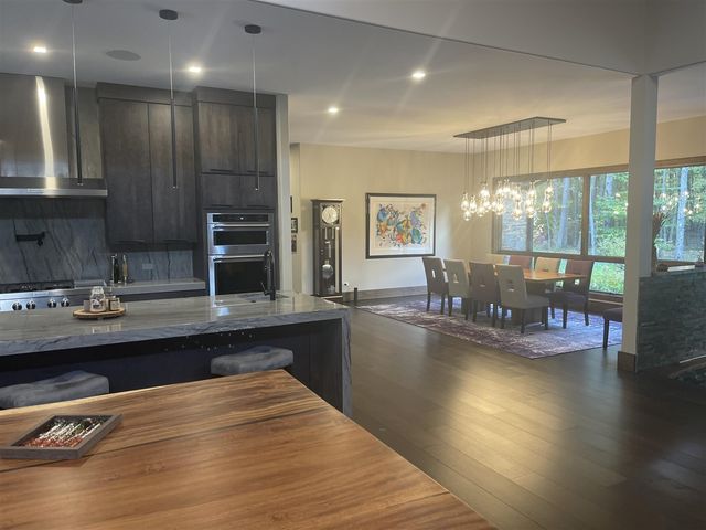 6941 Youngren Road, Harbert, MI 49115