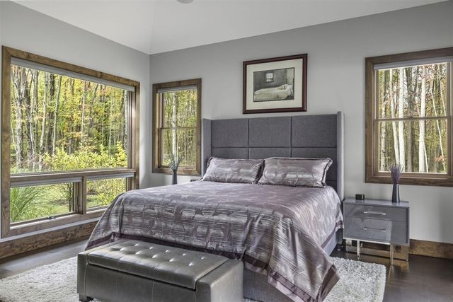 6941 Youngren Road, Harbert, MI 49115